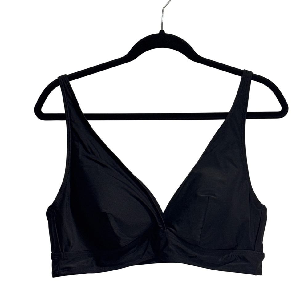 Torrid Black Wireless Plunge Bikini Swim Top Adjustable Straps